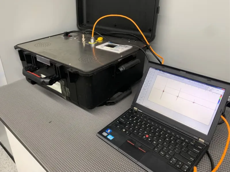 微米级漏磁检测系统